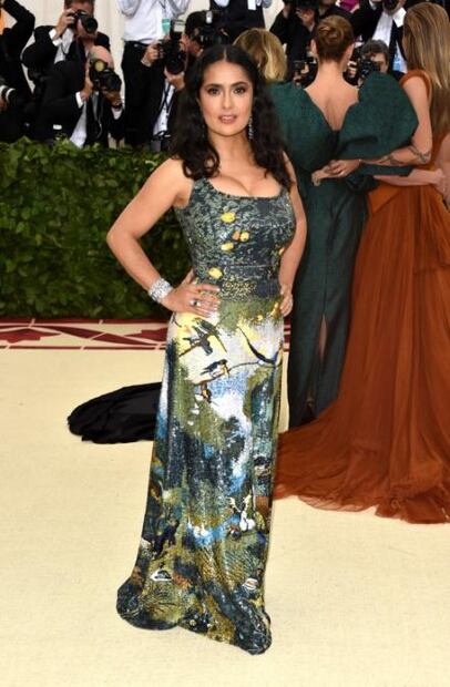 El vestido de Salma Hayek en la MET Gala 2018
