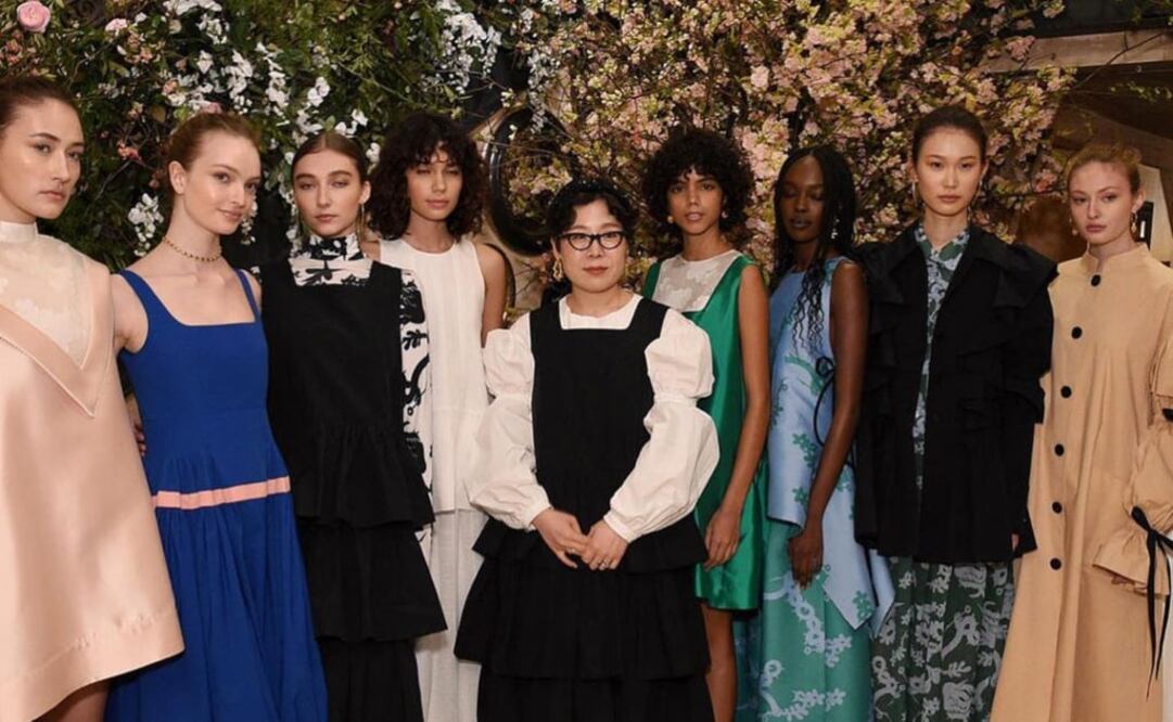 Minju Kim junto a modelos en la presentación de la colección Foto: Cortesía