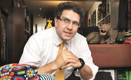 Armando Ríos Piter renuncia al patronato “legalmente reconocido” de la UDLAP