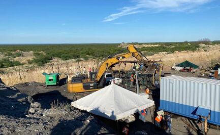 Se complica rescate de tres mineros por deslaves: Miguel Ángel Riquelme