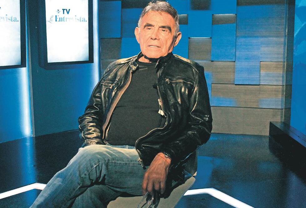 El cómico advirtió que tiene a prueba al partido y está en espera de que cumpla lo que le prometió al electorado. Foto: LUCIA FLORES. EL UNIVERSAL