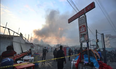 Tras incendio en asentamiento irregular, sigue cerrada la estación Lindavista de la Línea 6 del Metro
