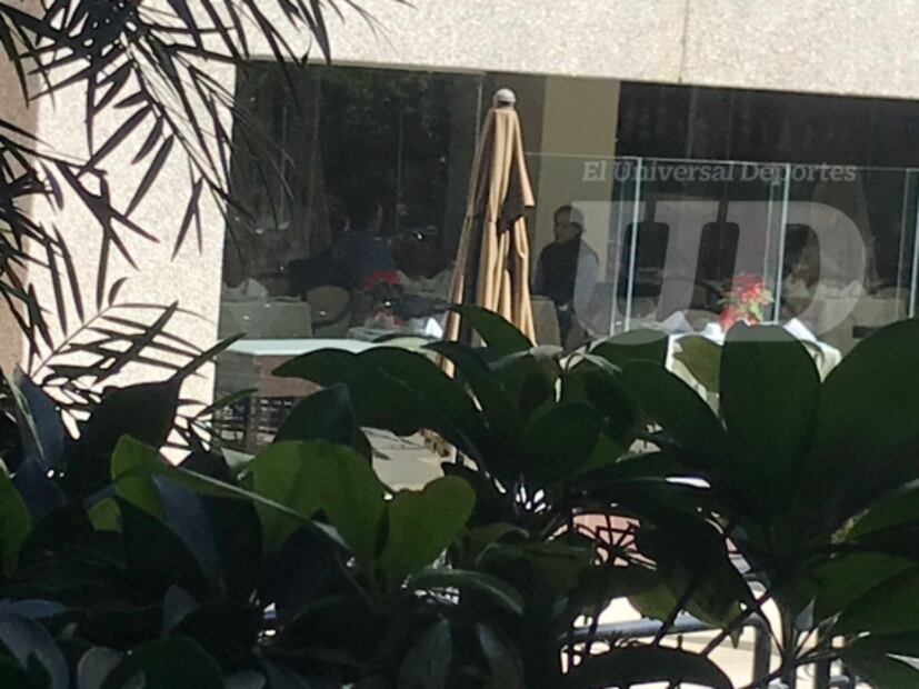 Reunión emergente entre Robert Dante Siboldi y Jaime Ordiales