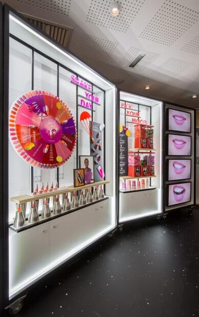 Boutique de belleza itinerante