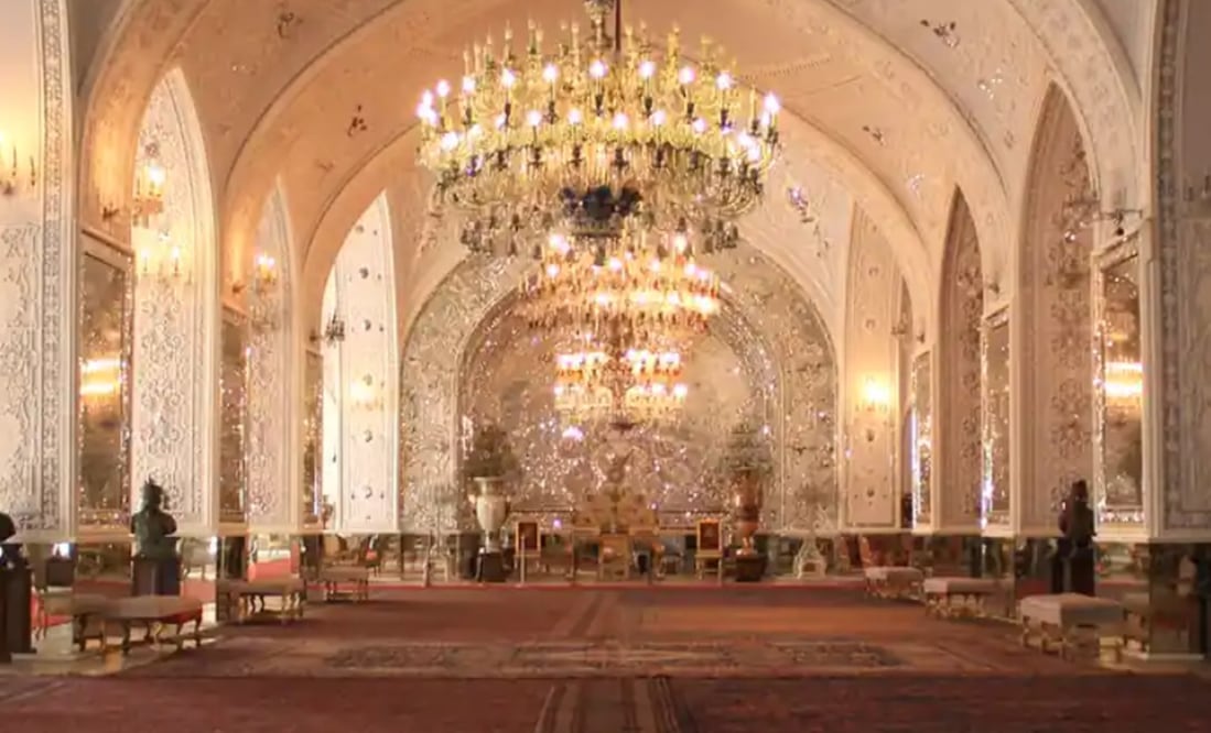El Palacio de Golestán, en Teherán, fue alcanzado por el conficto bélico. Foto: Vía UNESCO.