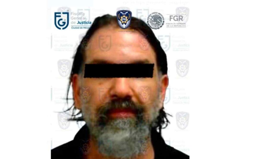 A Christian Von Roehrich se le acusa de los delitos de uso ilegal de atribuciones como servidor público y asociación delictuosa