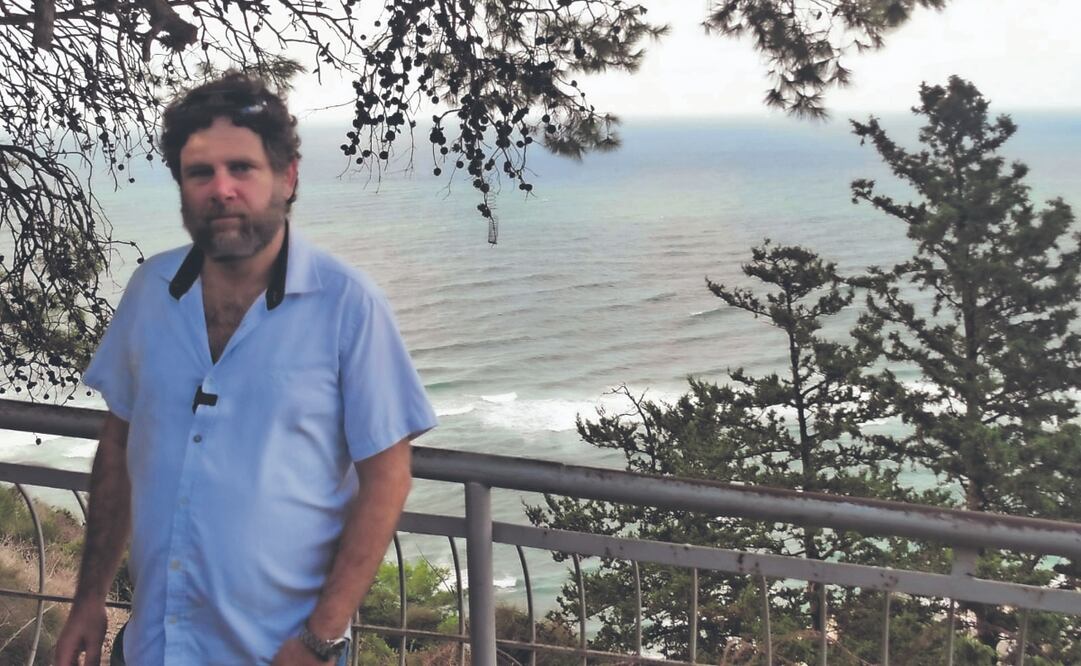 Joao Miragaya dice que “dejé mi casa porque había muchas explosiones, mis hijos no tenían clases (...) íbamos a vivir días de mucha tensión”. Foto: de ÁNGEL SANTAMARÍA. EL UNIVERSAL