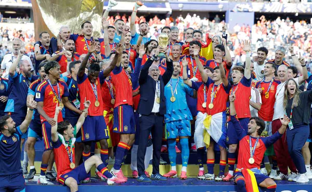 España celebra su triunfo contra Argentina en el Mundial 2026 (19/07/2026). Foto: EFE