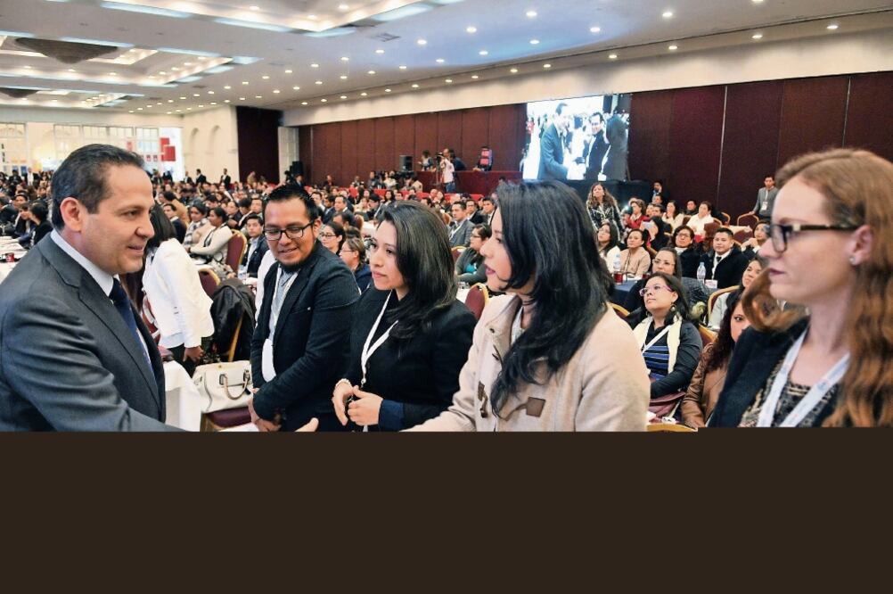 En un encuentro con empresarios, el mandatario estatal señaló que respaldará a los migrantes y al sector, para que les vaya “todavía mejor” (GOBIERNO DEL ESTADO DE MÉXICO)