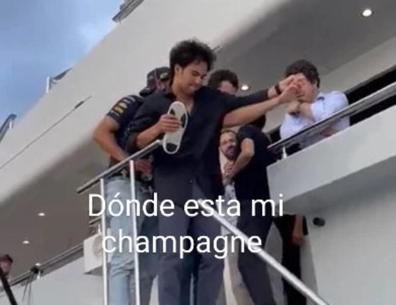 Checo Pérez y los mejores memes de la descalificación de Lewis Hamilton - Foto: Especial
