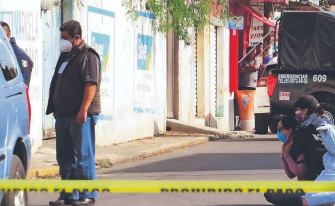 El joven iba a llevar a su hermana a la escuela Foto: Ignacio Ramírez / EL UNIVERSAL