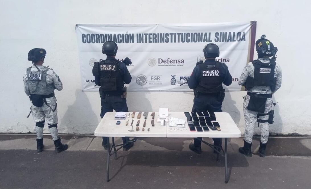 En un quinto esculque, en el centro penitenciario de Culiacán grupos de la Policía Estatal Preventiva y Guardia Nacional localizaron veinte nuevos celulares, 14 puntas y dos grameras.