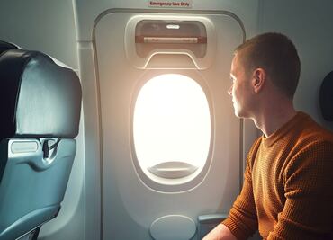 5 mentiras sobre viajar en avión que el cine nos ha contado