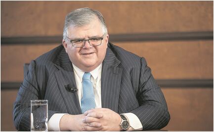 Es mejor que un banco central ofrezca una moneda digital: Carstens