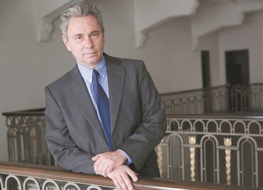 Manuel Gómez Morin se registra como candidato a la dirigencia del PAN