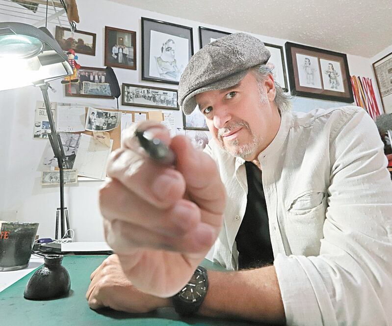 En la foto: ÁNGEL BOLIGÁN, Caricaturista. BERENICE FREGOSO. EL UNIVERSAL