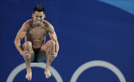 Jonathan Ruvalcaba, el clavadista mexicano que pasó a semifinales con República Dominicana