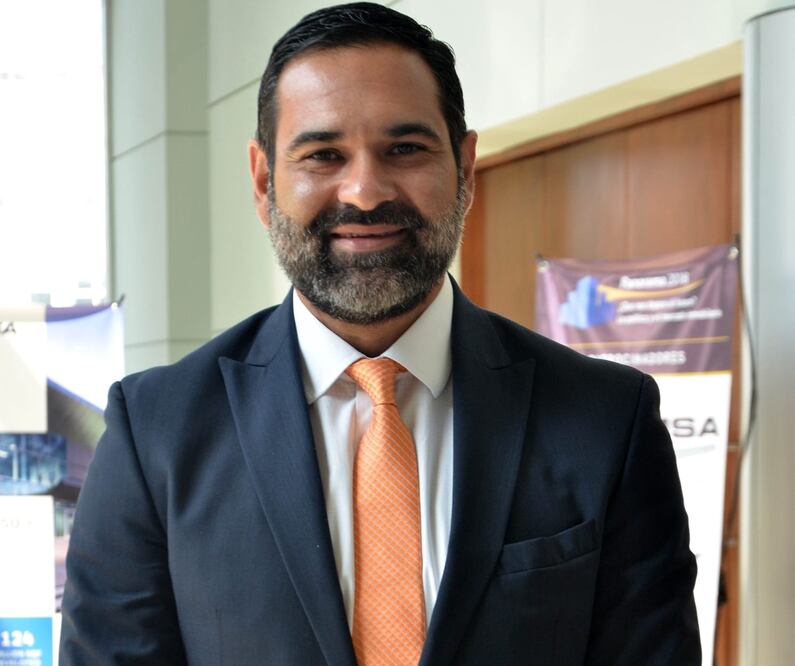 Hugo González González, Vicepresidente de la Organización Mundial de Ciudades y Plataformas Logísticas (OMCPL).