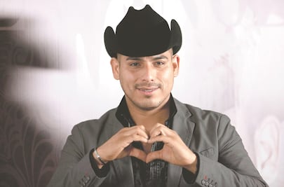 Espinoza Paz toma venganza al actuar
