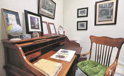 Escudos y documentos de condes y marqueses