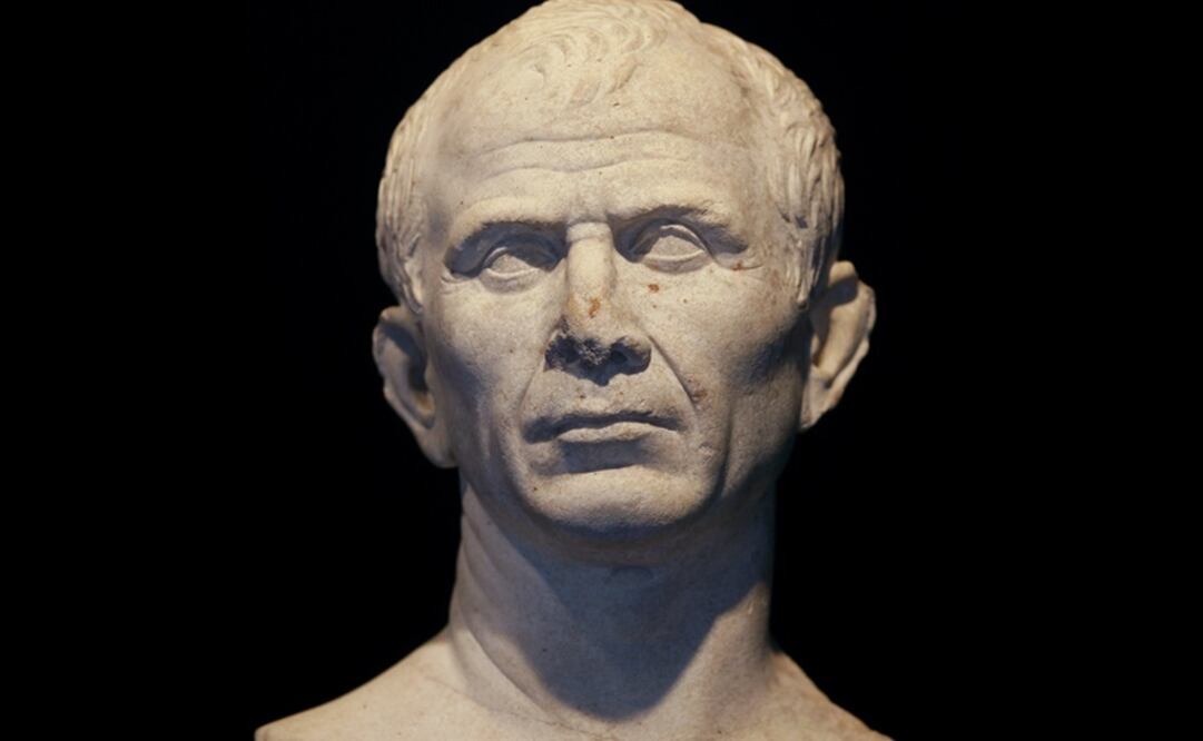 Investigadores realizaron una recreación y reconstrucción tridimensional de la cabeza de Julio César, que murió en el año 44 A.C. Foto: Reuters/Jean-Paul Pelissier