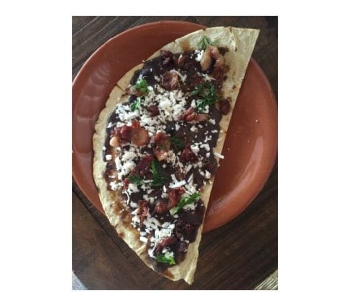 El chef Edgar Núñez llega a Polanquito con Jacinta