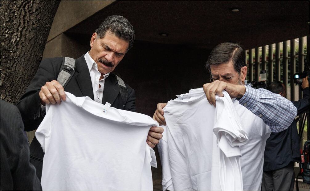 Militantes del PAN exigen que Marko Cortés renuncié al partido. Foto: Yaretzy Osnaya/EL UNIVERSAL