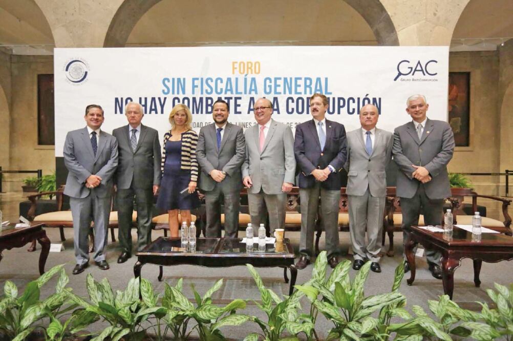 Se llevó a cabo el foro Sin Fiscalía no hay Combate a la Corrupción, convocado por los senadores Ernesto Ruffo Appel, Francisco Búrquez Valenzuela, Juan Carlos Romero Hicks, Marcela Torres Peimbert y Víctor Hermosillo y Celada (OBTURADOR MX)