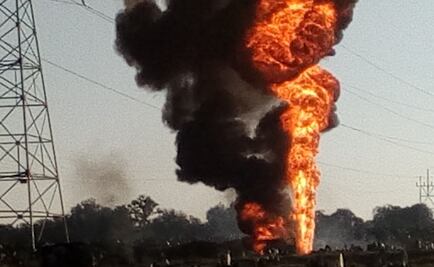 Robo de combustible provoca incendio en Edomex
