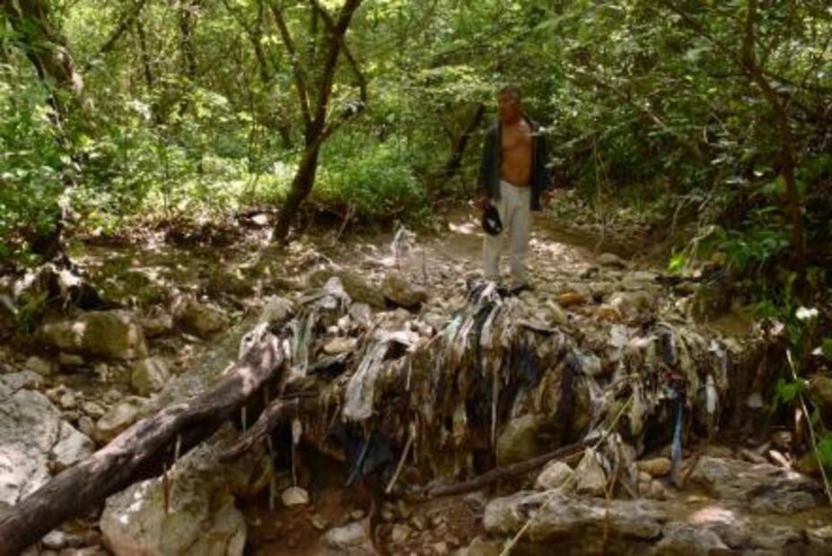 Peligro ambiental en río Sabinalito de Chiapas une a pobladores