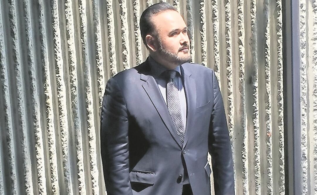 Para el reconocido cantante Javier Camarena, “no están bien los recortes al presupuesto para cultura ni que al artista se le vea como alguien con empleo menor”. Foto: CORTESÍA JAVIER CAMARENA.