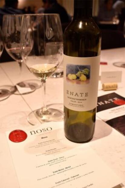Presentación de la bodega española Enate en el restaurante Noso