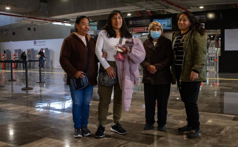 Usuarios ven buen servicio del Tren Interurbano México Toluca "El Insurgente".
Foto: Santiago Reyes