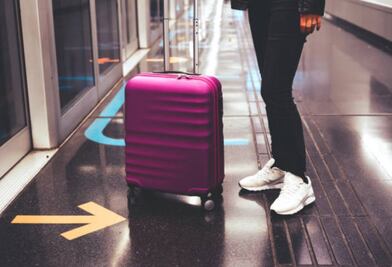 Qué objetos debes llevar en el equipaje de mano en un viaje largo