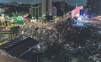 La marea verde invade del Zócalo al Ángel por juego de México