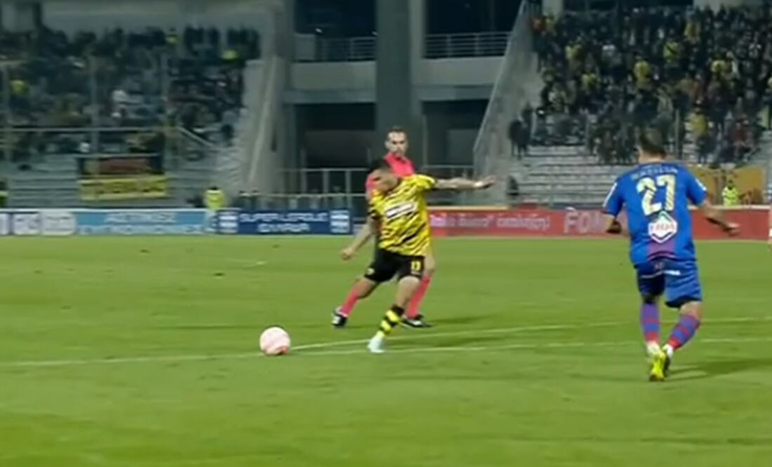 Orbelín Pineda hizo el 2-0 parcial / FOTO: ESPECIAL