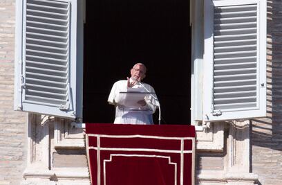 El papa, consternado por atentados en Mali