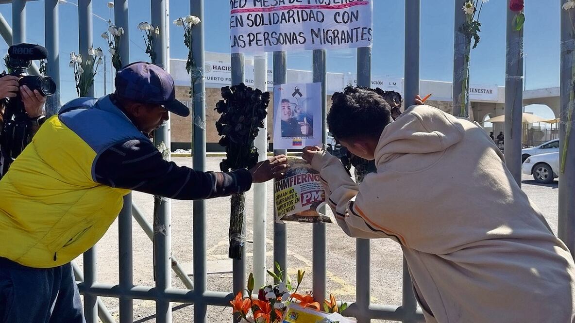 A un año del incendio en la estancia migratoria en Ciudad Juárez, las autoridades no han realizado la reparación del daño a las víctimas sobrevivientes; muchas ya se encuentran en Estados Unidos. Archivo El Universal