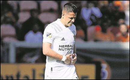 “Ah, ¿ya salió?”, Chicharito sobre la convocatoria de la Selección 