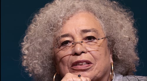 El mensaje de esperanza de Angela Davis, en medio del caos