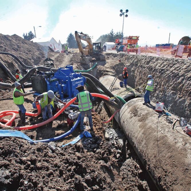 Desde hace unos años se inició con la construcción de esta línea emergente para dar apoyo en cortes de agua del Sistema Cutzamala. (ARCHIVO EL UNIVERSAL)