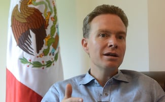 "Está 2 a 1 arriba"; Manuel Velasco destapa a Ruth González para suceder a su esposo, Ricardo Gallardo, en gubernatura de SLP