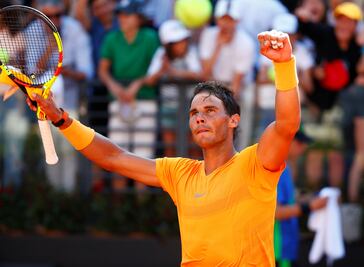 Rafael Nadal vence a Djokovic y avanza a la final en Roma