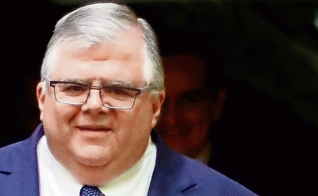 Carstens acude al llamado