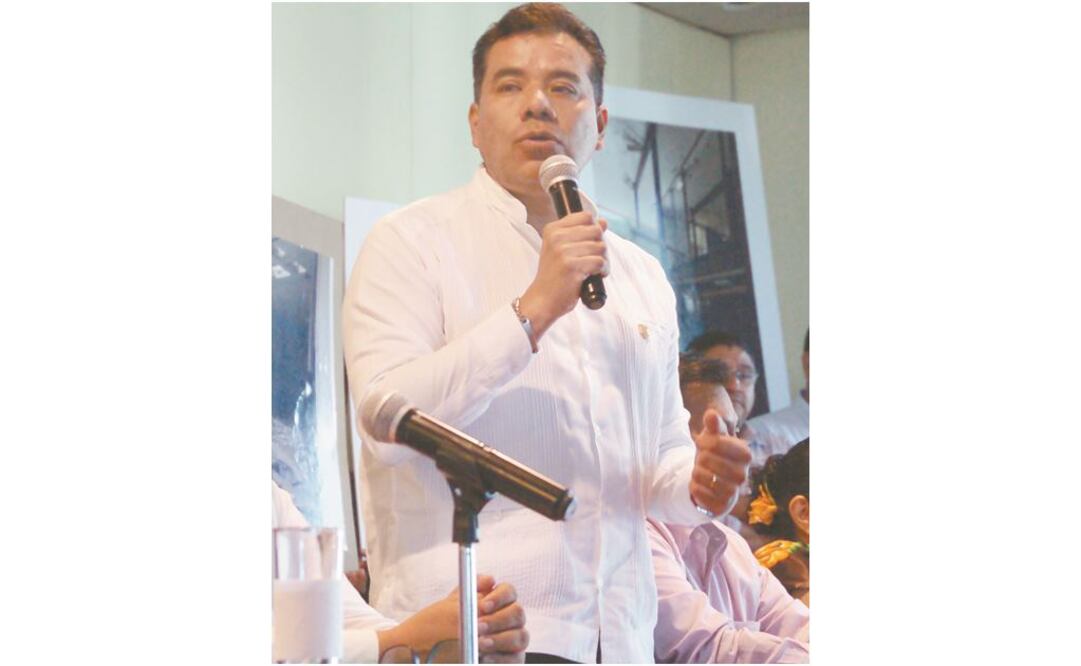 Postura. Eduardo Bautista, rector de la UABJO, negó las acusaciones de corrupción en la universidad. ARCHIVO EL UNIVERSAL