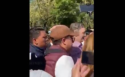 VIDEO. Agreden a Marcelo Ebrard durante marcha por los 4 años de AMLO