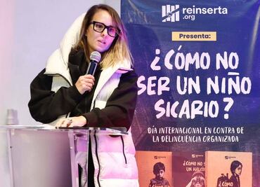 "Los niños ya no sólo son halcones para el narco"; Saskia Niño de Rivera presenta libro