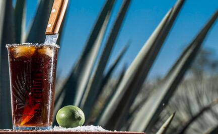 Conoce la Batanga, el coctel que se mezcla con un cuchillo