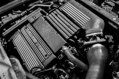 ¿En qué consiste el servicio a la cabeza de motor?