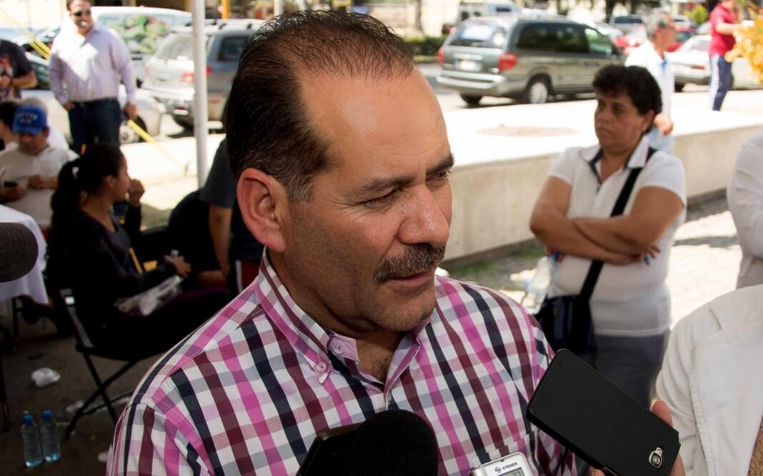 El mandatario Orozco Sandoval descartó que en Aguascalientes se pudiera reducir el precio de la gasolina con cargo al erario público estatal. Foto: Archivo/EL UNIVERSAL